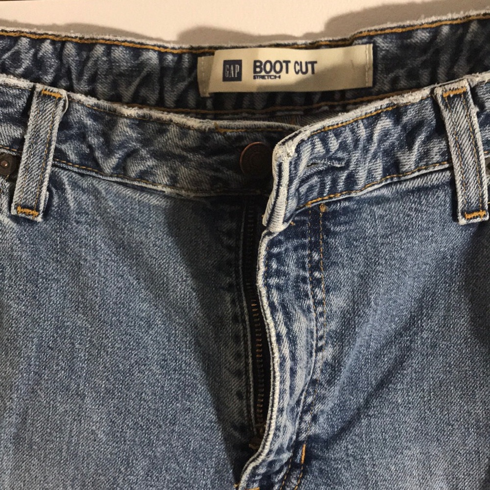 GAP Bootcut Stretch Jeans - Picture 2 of 4